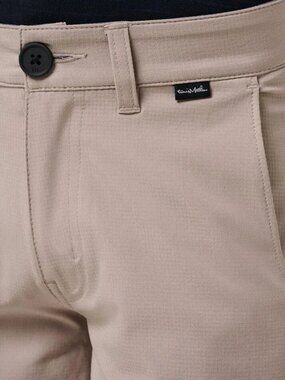GENUINE Travis Mathew Junior Boys Wanderlust Shorts SIZE 12 GOLF SHORTS